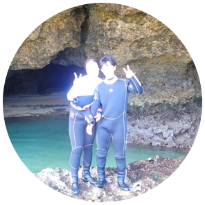 青の洞窟シュノーケリング風景① 青の洞窟シュノーケリング風景①